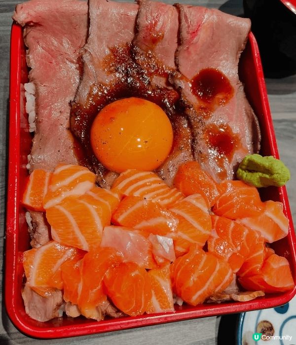 這是在九龍灣megabox的一間日色料理店 。丼的份量大, ...