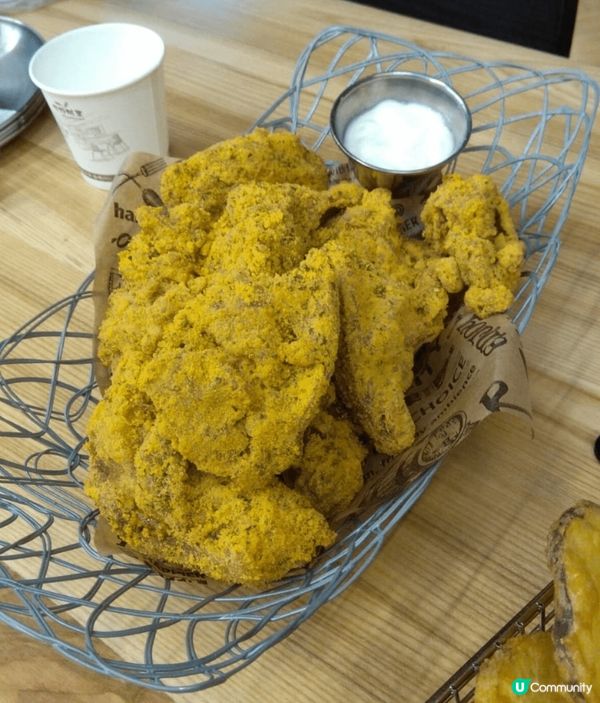 位於銅鑼灣羅素街的BHC Chicken的BBURINKLE...