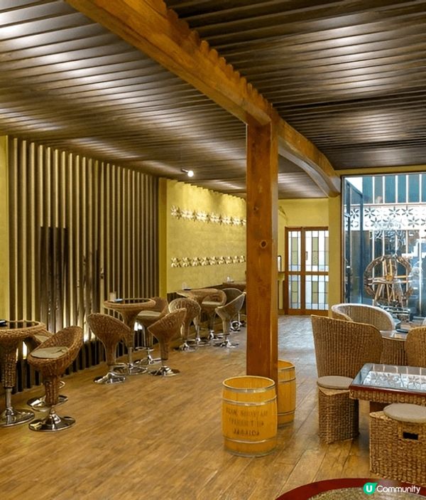 去高山市食完飛驒牛，必去上三之町「茶乃芽」，飲返杯鮮果smo...