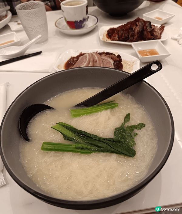 七一慶回歸，太興集團食肆有折扣，我們來到排隊，等了一會兒可以...