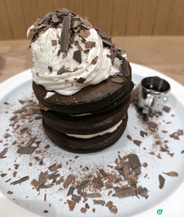 J.S FOODIES ，日式疏乎厘班戟，新鮮即製，有空氣感...