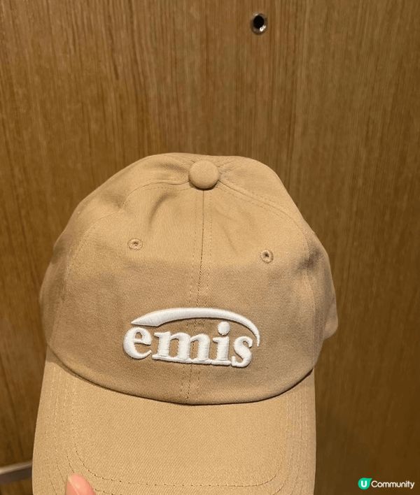 超愛MLB帽子和T????帽子時尚百搭，無論著運動衫休閒服還...