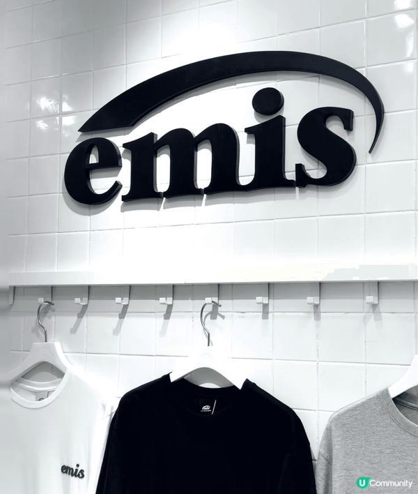 超愛MLB帽子和T????帽子時尚百搭，無論著運動衫休閒服還...