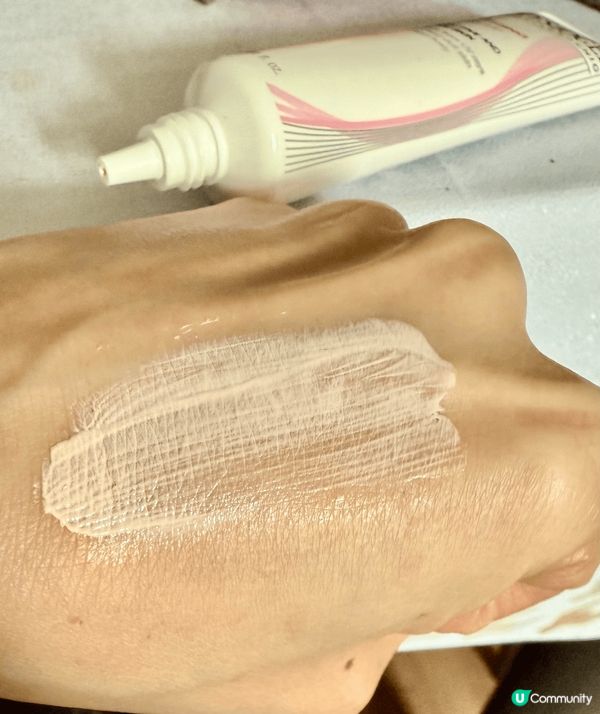 physiogel 呢枝亮膚50度防曬霜很好用，有提亮和多防...