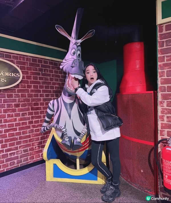 第一張相係喺英國嘅mercato Mayfair ，呢個係旅...