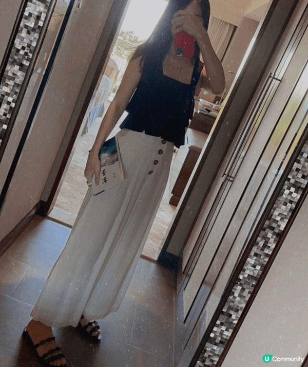 一連7日，每日不同穿搭風格，白色上衣配搭寬鬆牛仔褲，簡單又隨...