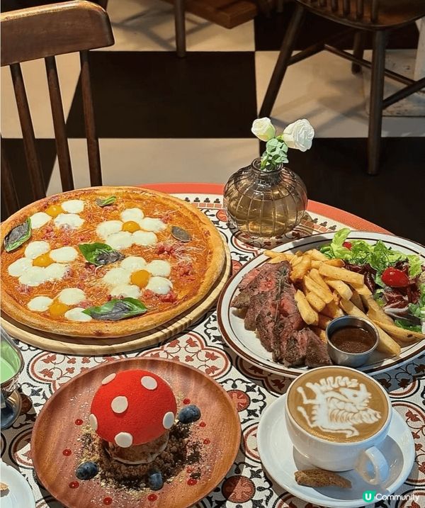 一間顏值好靚可愛到犯規的餐廳，童話般的西餐，簡直喺情侶約會的...