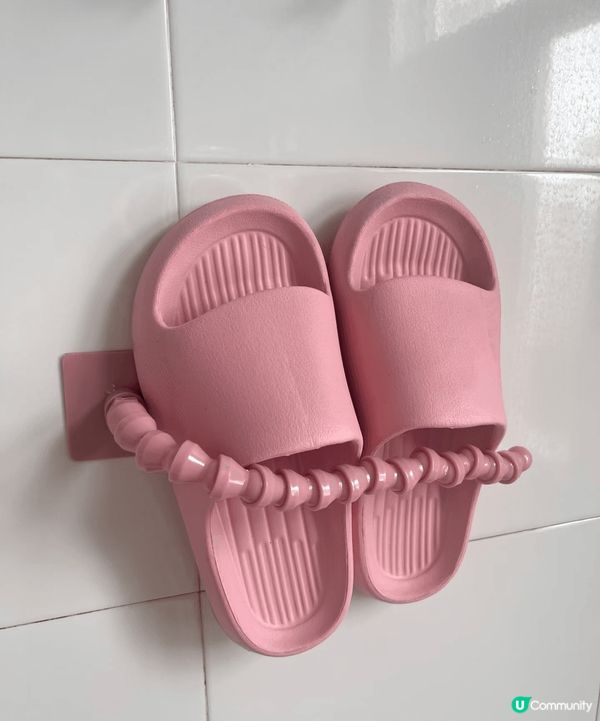 呢款萬用支架好方便，支架嘅關節位可以自由旋轉彎曲，可以扭到任...