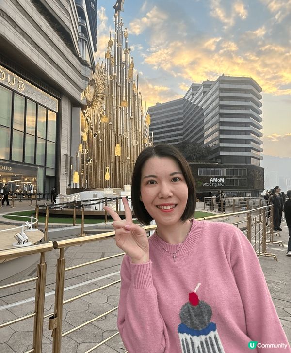 期待聖誕節既到來，每次都會去尖沙咀呢邊，有靚靚聖誕樹嘅打卡！...