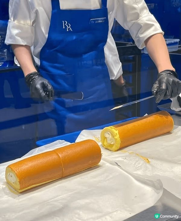 呢個瑞士卷來自深圳一間叫「the roll’ing」既店舖。...