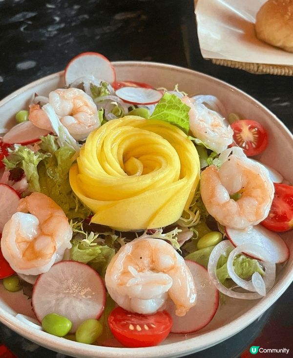 上星期同朋友去了深圳歡樂海岸的諾德西餐,晚上有Liveban...