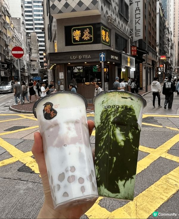 開心果脆脆，顏值與口感並存！杯壁上掛著的一層厚厚的開心果醬入...