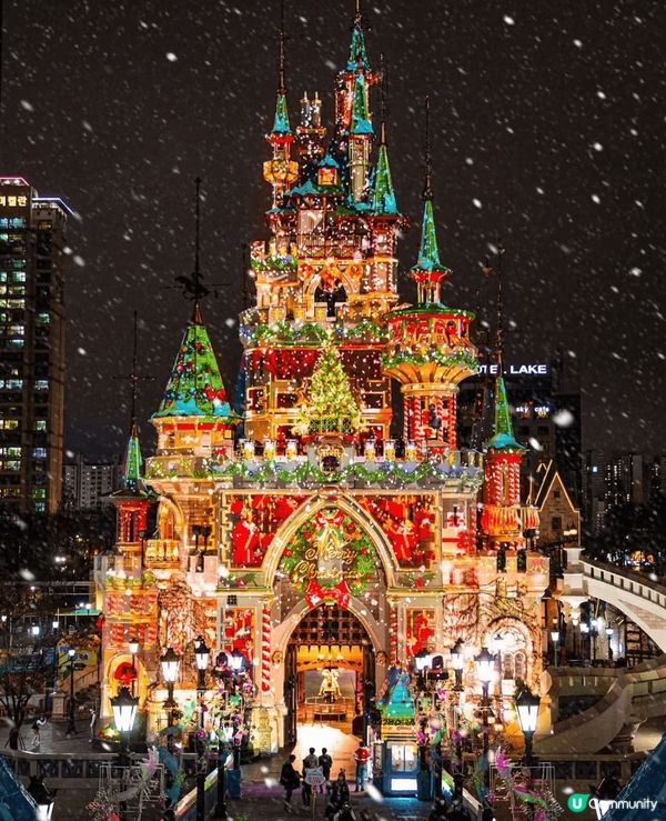 🎄樂天世界聖誕之旅，夢幻燈光閃耀🤩