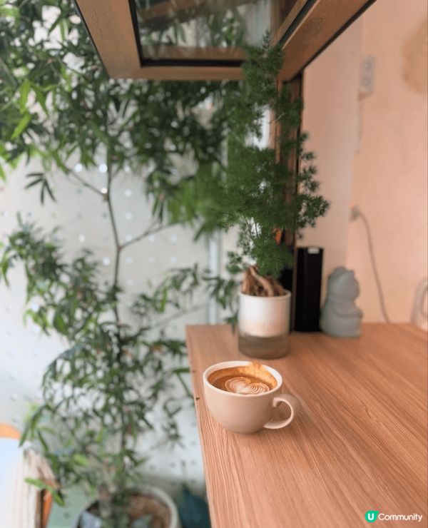 喜歡吃盡全世界的咖啡，喜歡Chill盡全世界的咖啡店，特別喜...