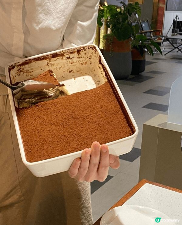 上星期同公司幾位同事一齊去廣州傾業務，啱好位於廣州中心地帶珠...