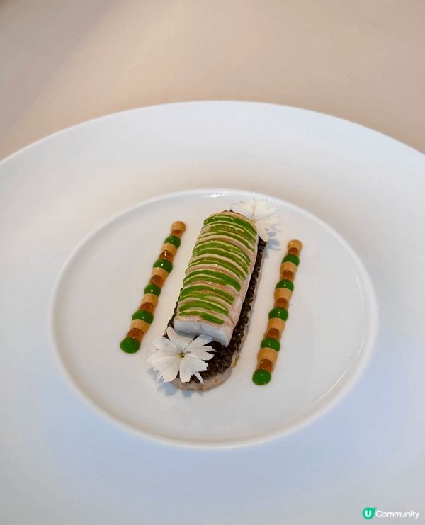 前一排生日同朋友打卡一間米芝蓮⭐⭐餐廳TATE DINING...