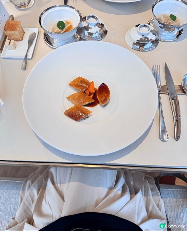 前一排生日同朋友打卡一間米芝蓮⭐⭐餐廳TATE DINING...