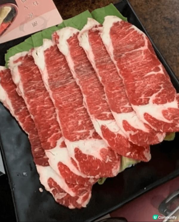 位於黃大仙嘅富城火鍋海鮮酒家，晚巿有潮汕牛肉火鍋，必食推介係...