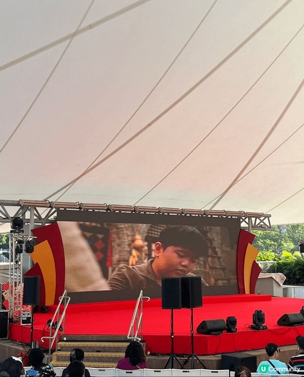 沙田新開市集，好多人，有各地美食，有攤位，值得去行下，在沙田...