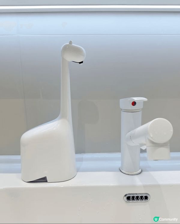 屋企小朋友超鍾意長頸鹿自動感應洗手液🥰