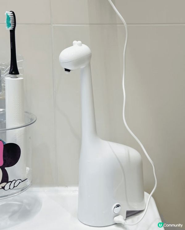 屋企小朋友超鍾意長頸鹿自動感應洗手液🥰