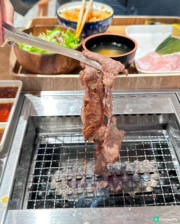 🦀和牛配蟹黃拌飯🤤