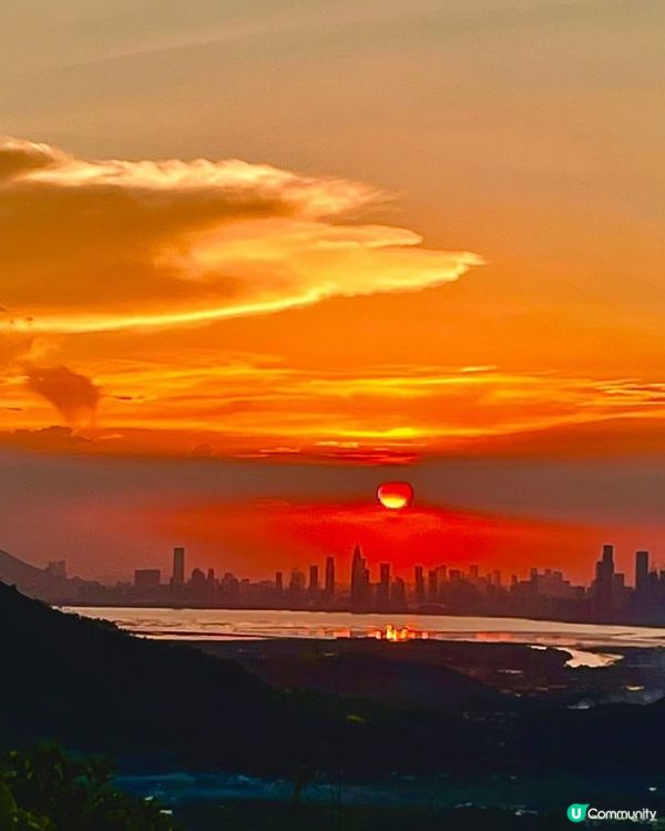 蝴蝶山上看日落