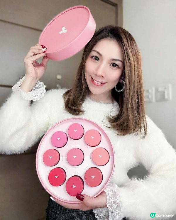 的骰可愛 ♥ 一物兩用 ♥ 打造健康好氣色！►TONYMOLY CHEEK TONE雙色唇蜜胭脂膏