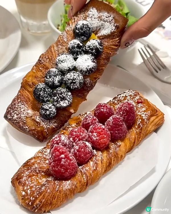 簡約小清新cafe 打卡必備 扁牛角包📸