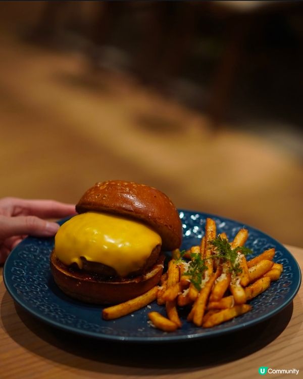 銅鑼灣世貿中心打卡新地標 🎌