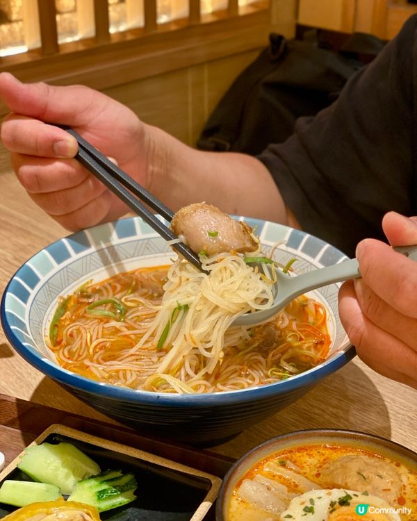 ✨香港🇭🇰-💬⚠️雙重滿足怎能不愛⁉️💢海南雞飯還可…📍芽籠