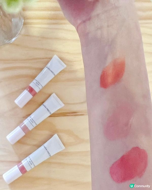 LAURA MERCIER | 輕透潤色水漾胭脂液 ☺️