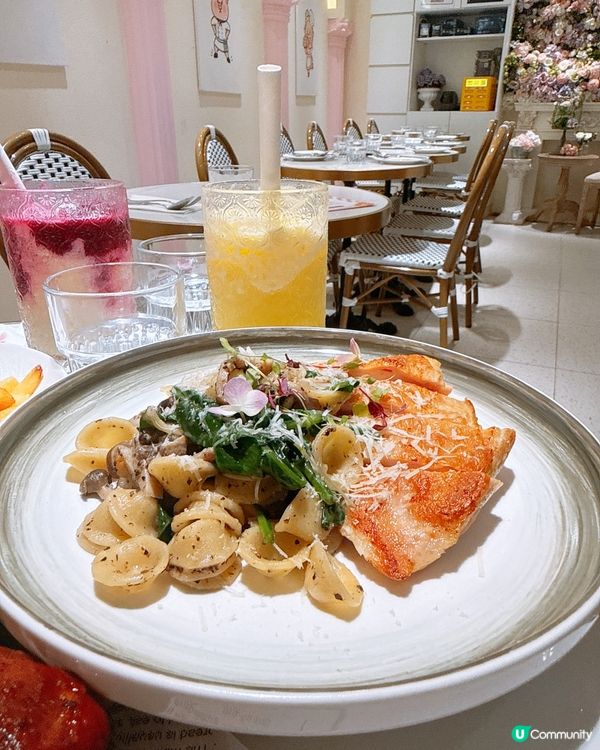 🇭🇰觀塘小豬粉色系少女風Cafe 