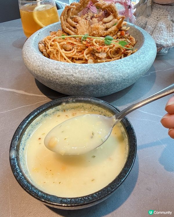 🇭🇰銅鑼灣工業風樓上隱世Cafe 