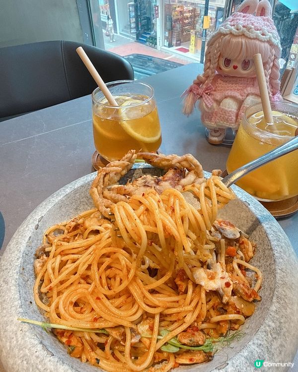 🇭🇰銅鑼灣工業風樓上隱世Cafe 