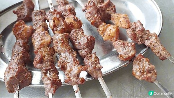 係黃貝嶺站附近食左新疆菜 烤羊排 烤羊肉串 清炖羊肉 土豆燒...