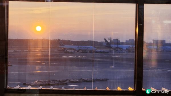 去左東京 雷門寺 食左拉麵 離開時日落既黃昏