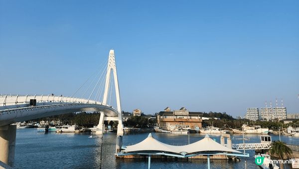 台北漁人碼頭最適宜黄昏時間去，夕陽下拍攝十分好feel，又有...