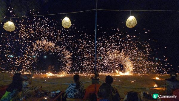 去越南的富國島必買手信之一，一定係呢個椰子薄脆。平之餘，又好...