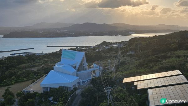 日本的古宇利島 Kouri Island，位於沖繩北部，不但...