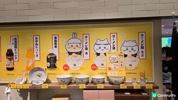 正值chiikawa經濟，其限定拉麵店簡直一位難求。不過相比...