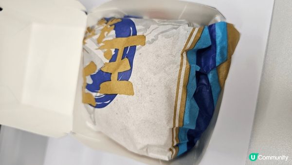 隆重期待的玉子將軍漢堡........終於返嚟喇!! 有一排...