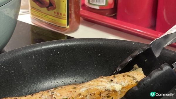 【思家廚房】愛心飯盒🍚 香草三文魚 💖