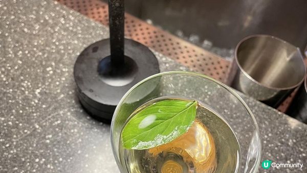 🌇 中環Happy Hour好去處：Thirsty Shaker嘅Chill爆露天酒吧！🍹