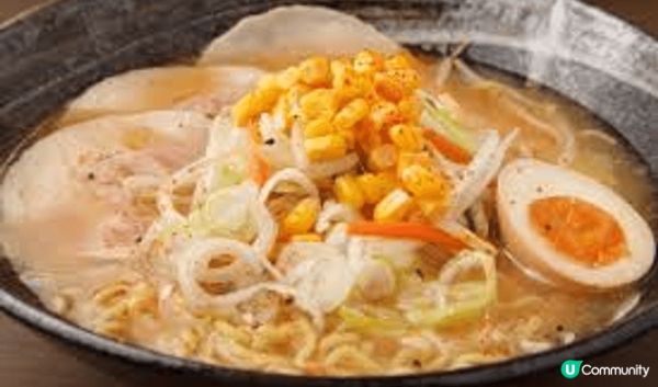 札幌拉麵以味噌湯底聞名，濃郁香醇，搭配彈牙麵條和豐富配料，是...
