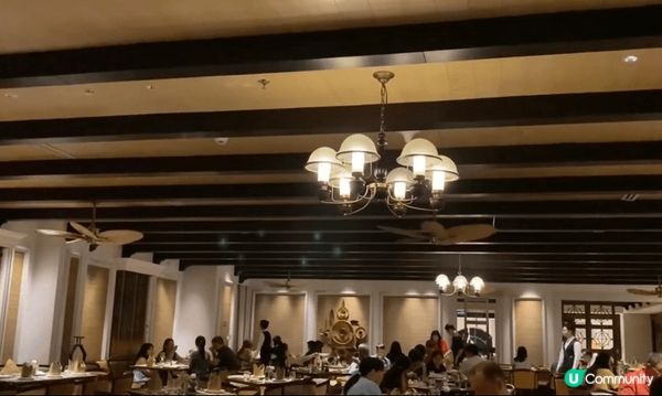 色香味俱全，美味的烤焗雜錦海鮮拼盤！😋😋😋