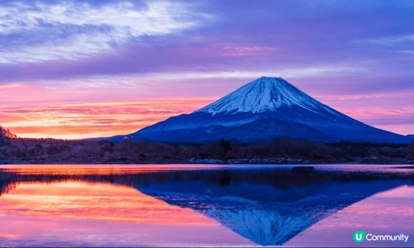 富士山係去東京必去嘅地標，對住富士山盪鞦韆鞦韆感覺係好似飛去...
