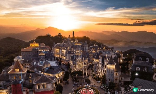 巴拿山（Ba Na Hills）是位於越南峴港的一個大型山區...