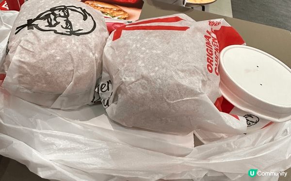 kfch?好味道脆辣雞腿包餐買一送一超級抵食！我好鍾意食啊！...