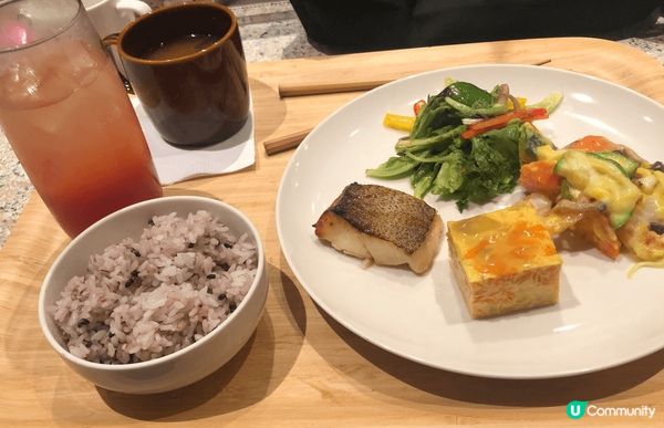 Muji的秋之味覺，可選擇性三品或者四品料理，簡單而美味